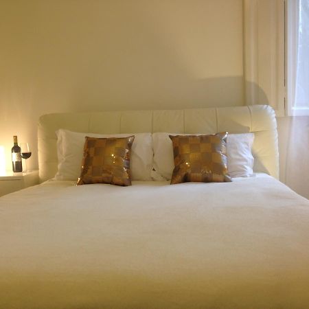 St. John Apartment โรม ภายนอก รูปภาพ